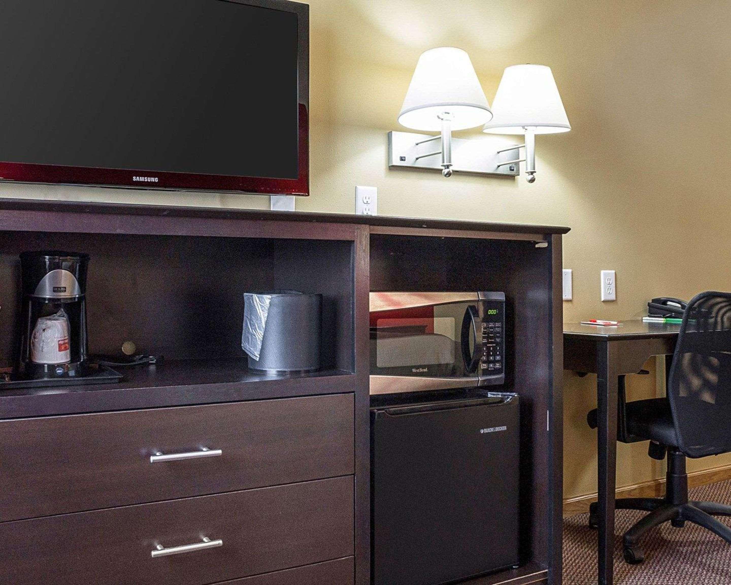 Econo Lodge Jamestown Ngoại thất bức ảnh